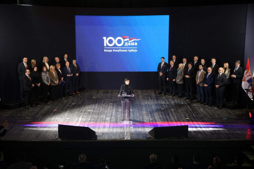 Premijerka Ana Brnabić predstavila je rezultate rada Vlade Srbije u prvih 100 dana u Domu kulture "Radan" u Lebanu. (Foto: Kancelarija za saradnju sa medijima vlade Srbije/Slobodan Miljević)