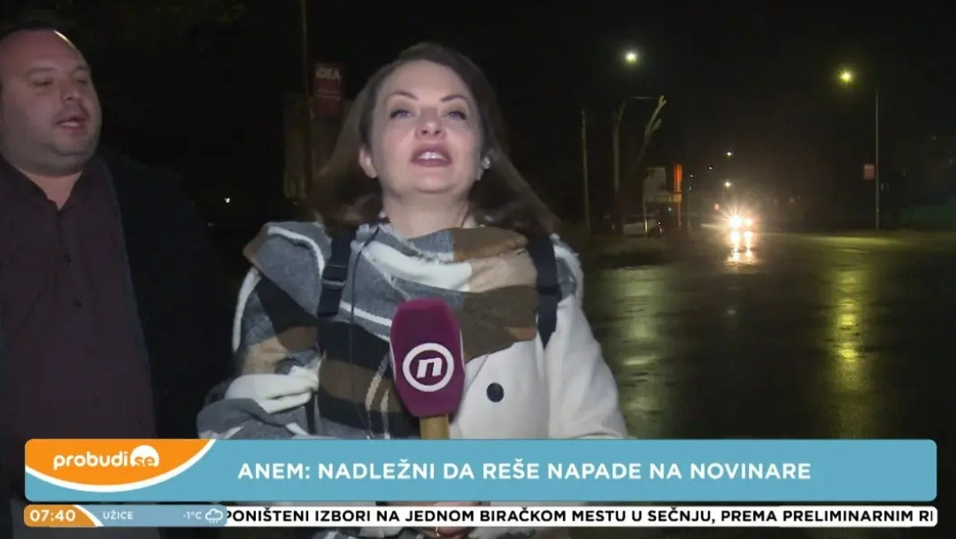 Ometanje rada novinarke Nove S (foto: snimak ekrana Nove S)
