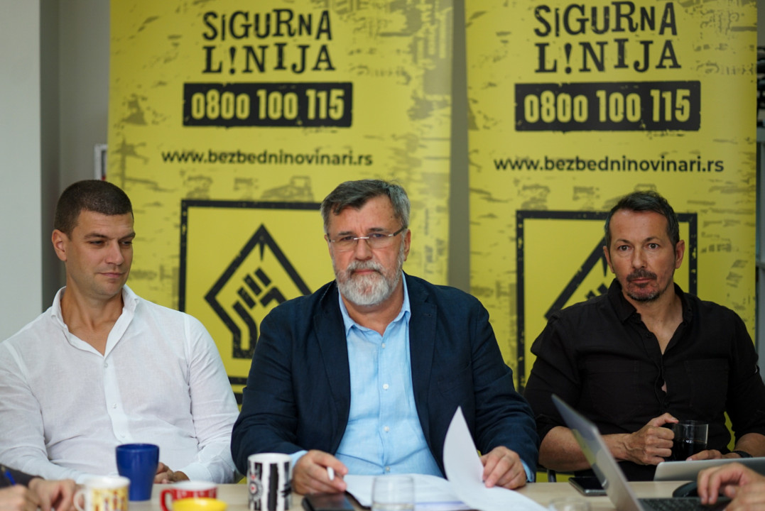 Veljko Milić (NDNV), Veran Matić (ANEM) i Rade Đurić (NUNS) na sastanku SRG u Pančevu